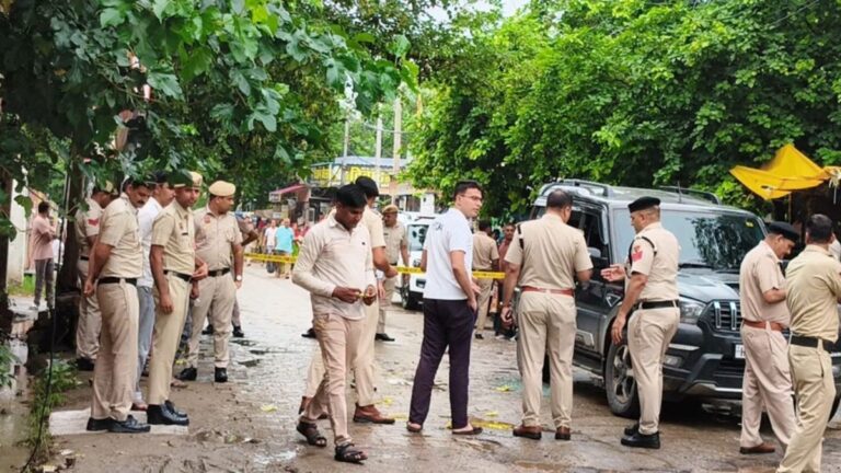 चरखी दादरी फायरिंग मामले में बड़ी अपडेट, 6 पुलिसकर्मी सस्पेंड, वारदात का मुख्य आरोपी रोहित कातिया गिरफ्तार