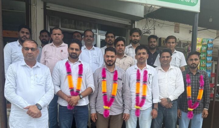 नाथूसरी चौपटा में संजय रोज बने तहसील प्रधान, पटवार-कानूनगो एसोसिएशन का चुनाव संपन्न