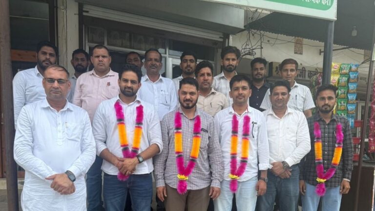 नाथूसरी चौपटा में संजय रोज बने तहसील प्रधान, पटवार-कानूनगो एसोसिएशन का चुनाव संपन्न