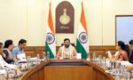 हरियाणा नवाचार योजना को मंजूरी देते मुख्यमंत्री नायब सिंह सैनी